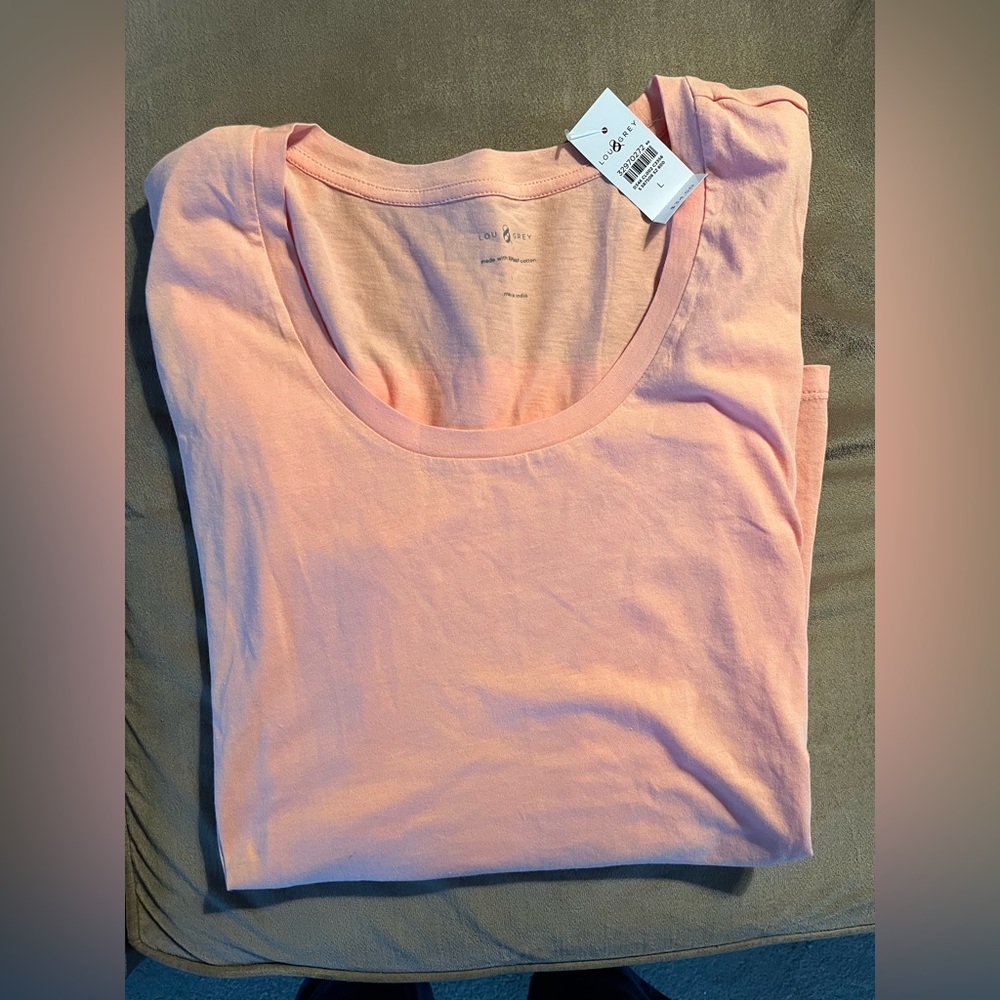Lou & Grey, tee , size L, with tag, never worn.
